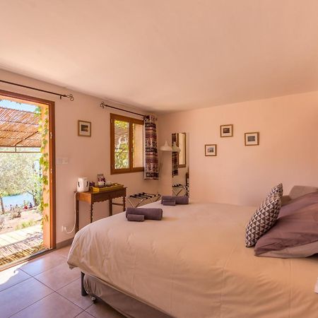 Le Mas de Riri Celles (Languedoc-Roussillon) Exterior foto